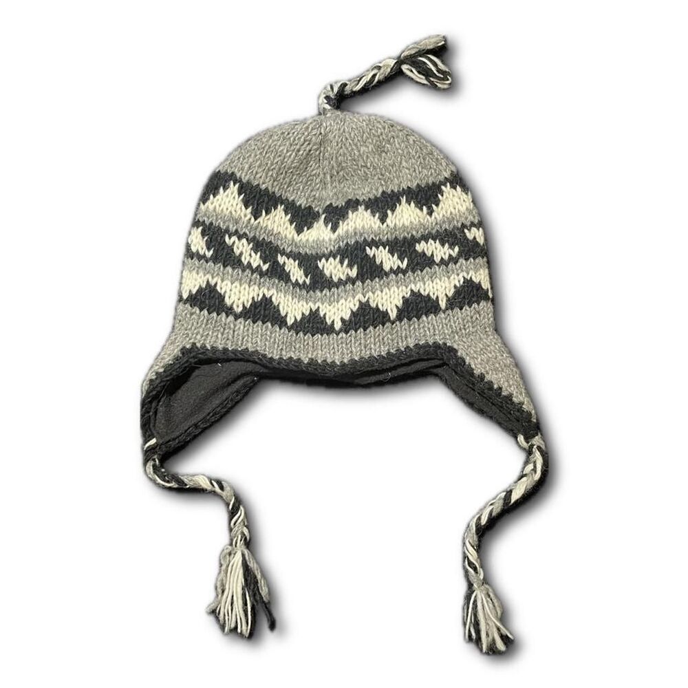 Kids Nepal 100% Wool Chullo Hat Hand Knitted Earflap Beanie Boho Gorpcore Grey